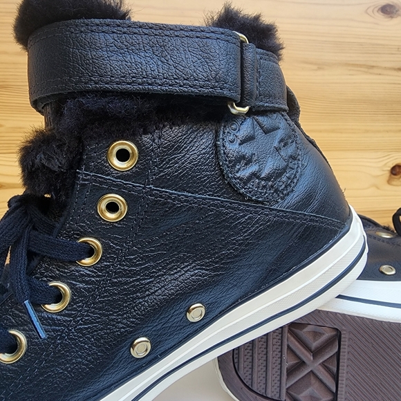 Converse Chuck Taylor AS Brea Lether Size  6.5 Black Limited Edition New - Picture 7 of 12